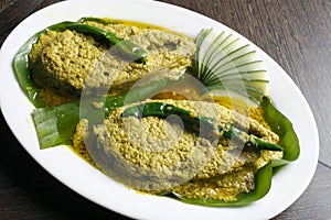 Elisher tela jhal Ã¢â¬â A Bengali Fish Dish